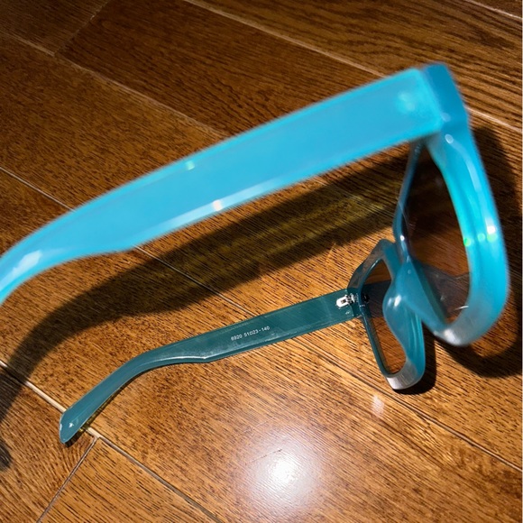 Square frame sunglasses - Picture 6 of 7